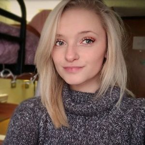 Meet your Posher, Jade